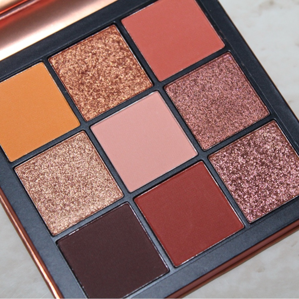 Huda Beauty Topaz Obsessions Eyeshadow Palette (NWOB) - Picture 7 of 16